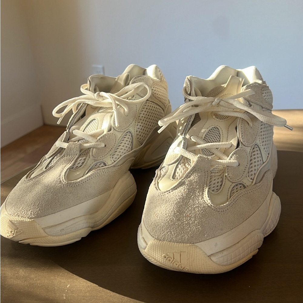 Yeezy x Adidas Sneakers